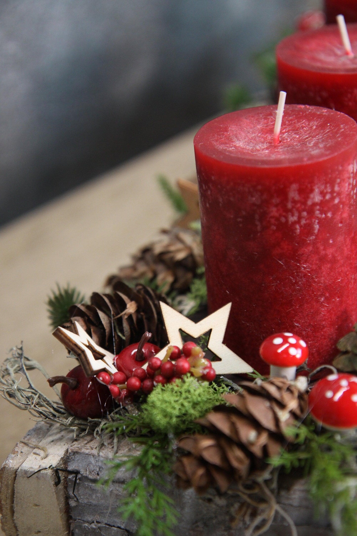 Adventskranz Adventskalender 45cm Pilze Modern Länglich mit Apfel und Sternen