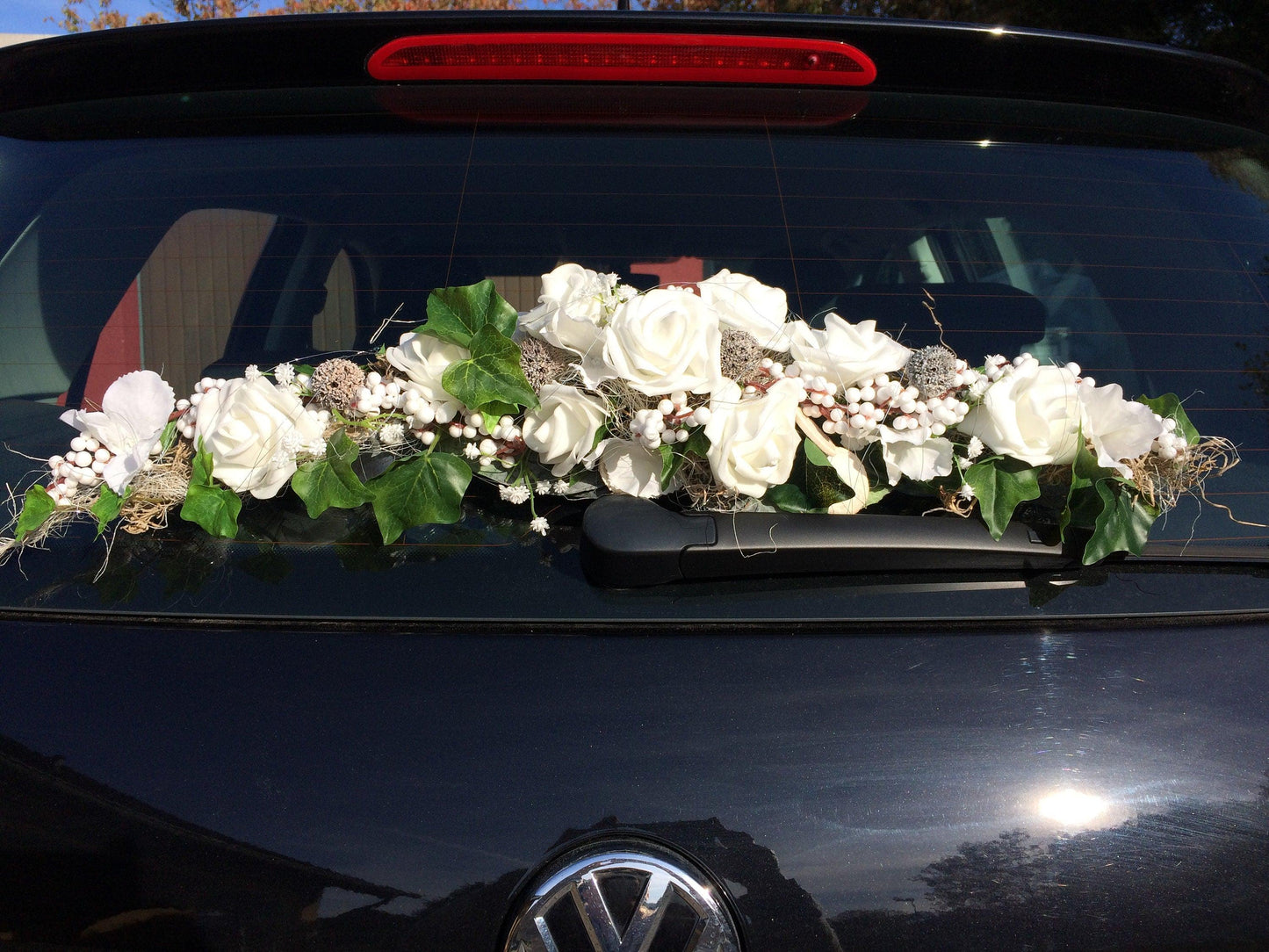 Eleganter handgefertigter Autoschmuck für Ihre Hochzeit