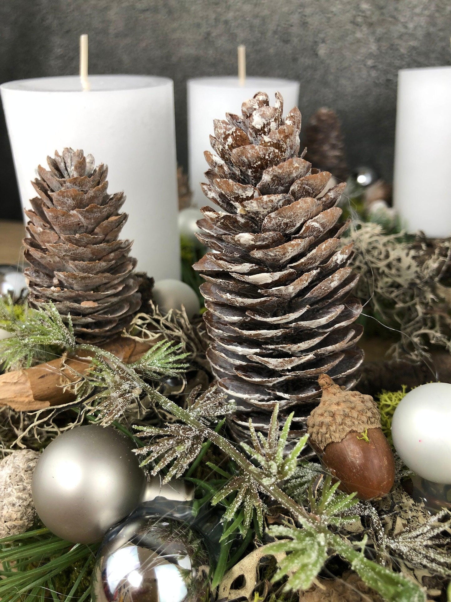 Adventskranz Eule mit Zapfen und Moos - Handgefertigtes Unikat