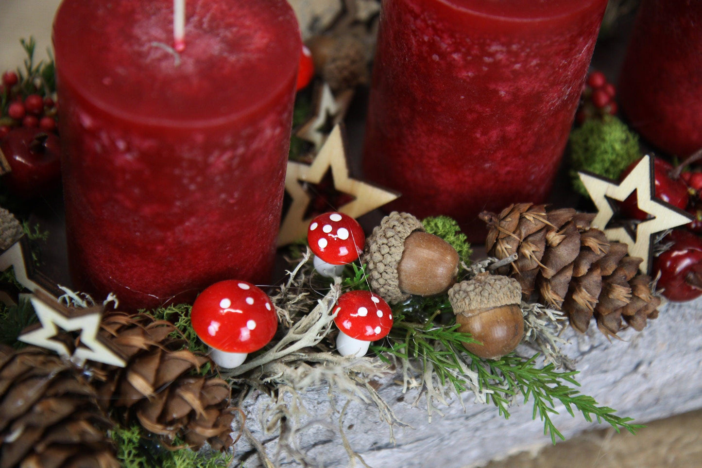 Adventskranz Adventskalender 45cm Pilze Modern Länglich mit Apfel und Sternen