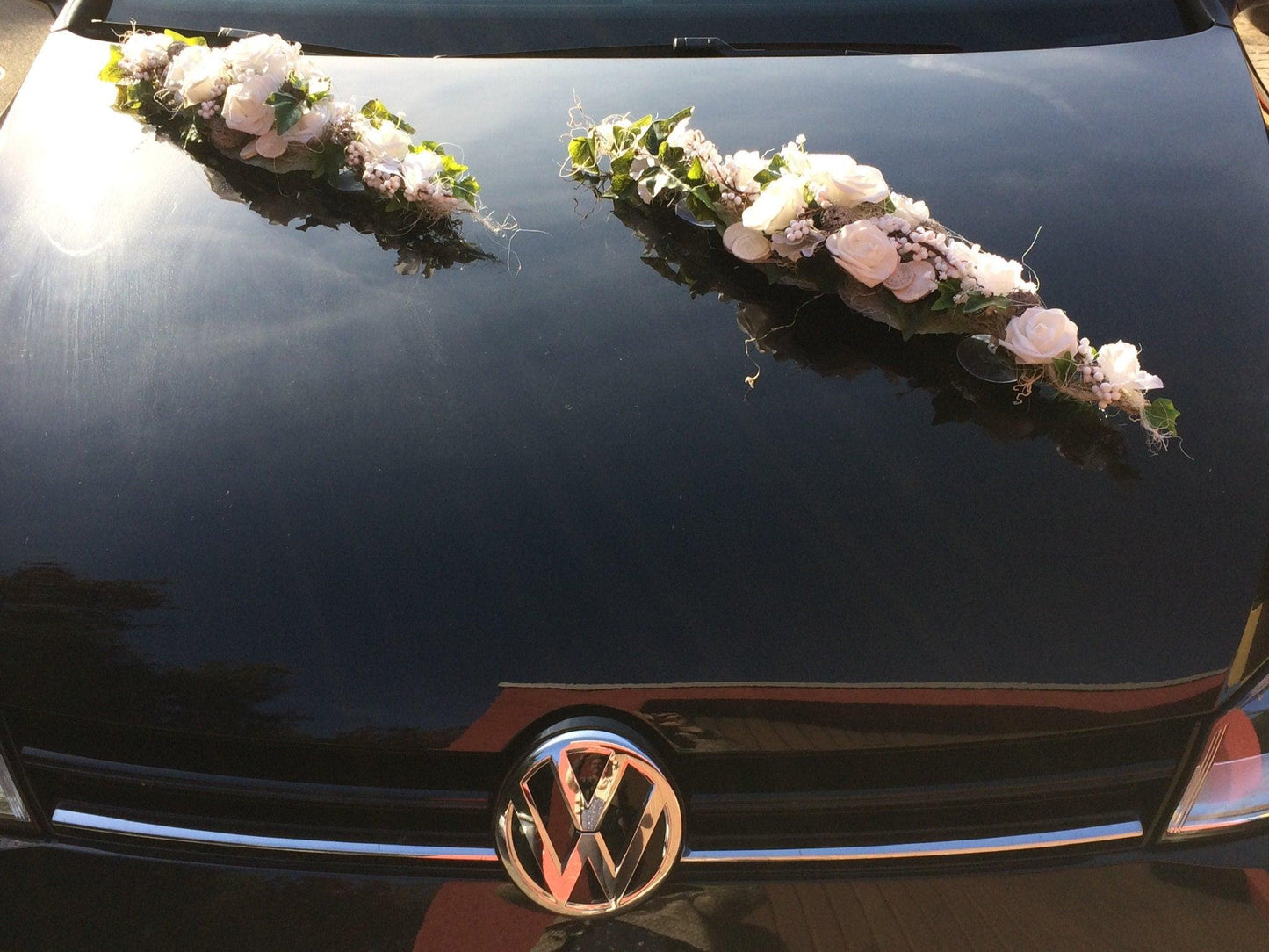 Eleganter handgefertigter Autoschmuck für Ihre Hochzeit