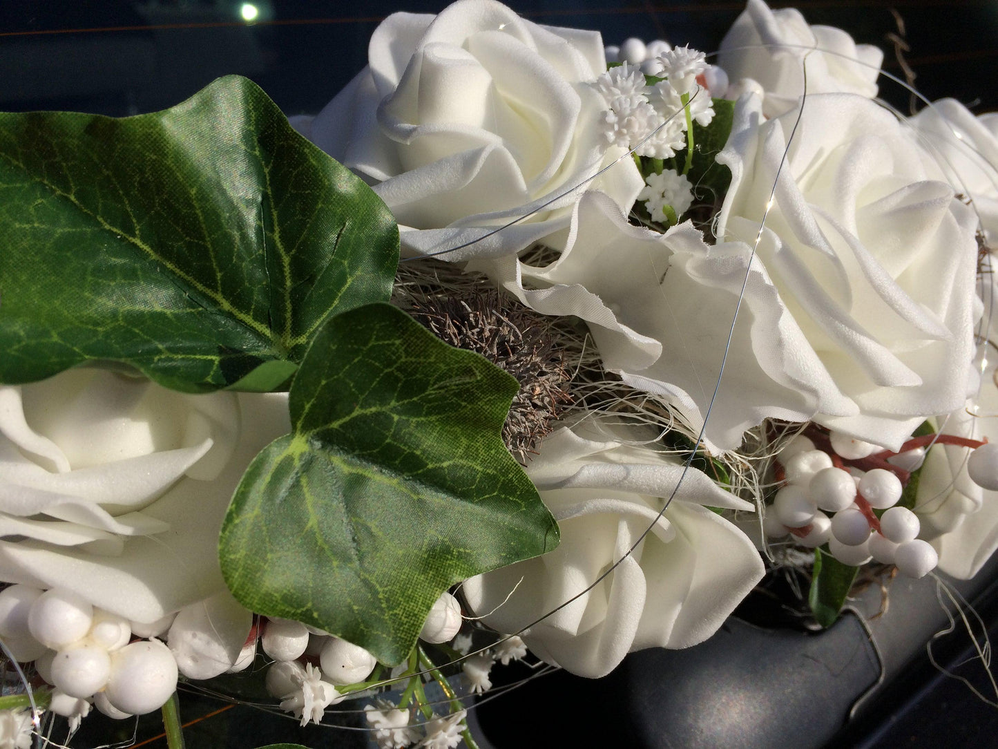 Eleganter handgefertigter Autoschmuck für Ihre Hochzeit