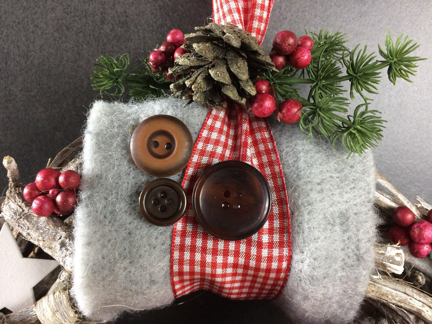 Wundervoller Advent Türkranz mit Wichtel – Handgefertigte Weihnachtsdekoration
