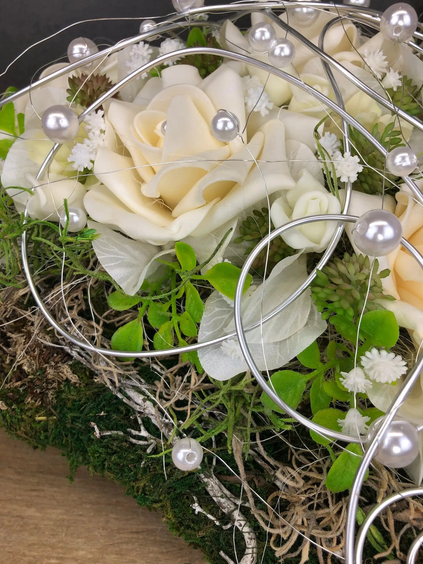 Grabgesteck Grabschmuck Herz Grabdekoration Grabschmuck Allerheiligen Rose – handgemacht aus Seiden- und Kunstblumen, langlebig & pflegeleicht von SarahsFlowerStudio