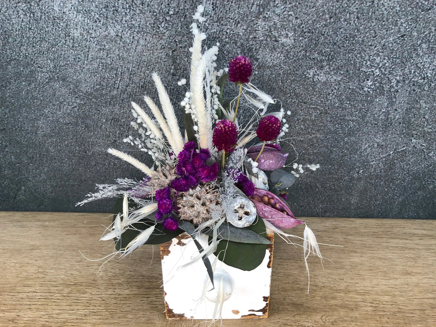 Tischdeko Blumen Tischgesteck Kerze Schublade Gräser Trockenblumen Trockenmaterial Natur natürlich dried bouquet dried Flowers – handgemacht aus Seiden- und Kunstblumen, langlebig & pflegeleicht von SarahsFlowerStudio