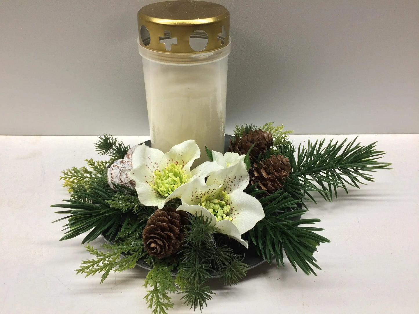 Grabgesteck Grabschmuck Allerheiligen mit Kerze 20cm Grabdeko Grabdekoration – handgemacht aus Seiden- und Kunstblumen, langlebig & pflegeleicht von SarahsFlowerStudio