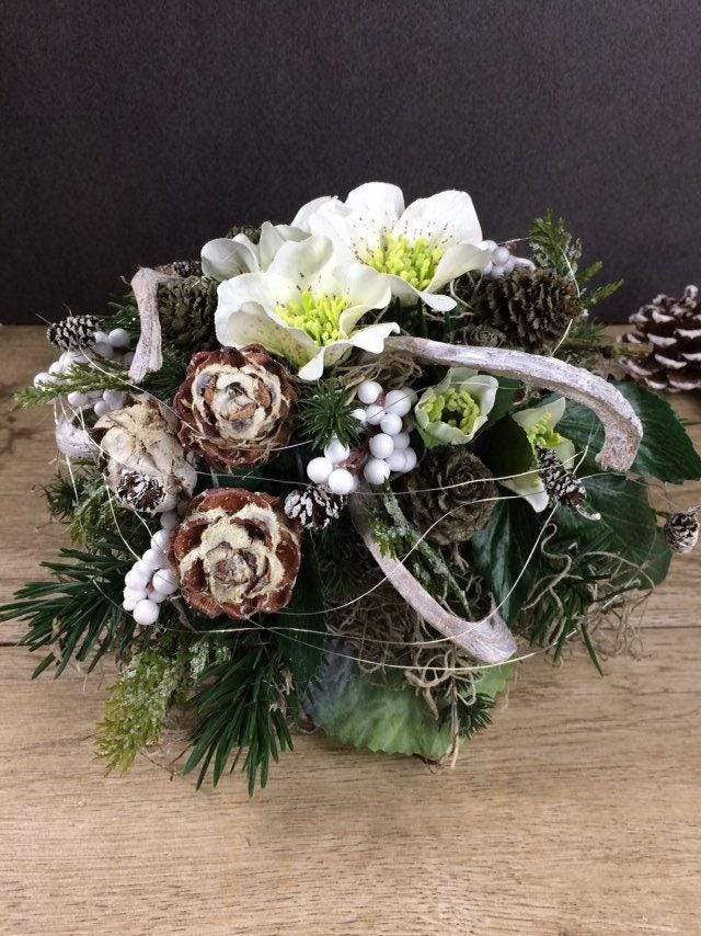 Grabgesteck Grabschmuck Gesteck Grab Allerheiligen extra Schwer Grave Arrangument grave flowers longlasting – handgemacht aus Seiden- und Kunstblumen, langlebig & pflegeleicht von SarahsFlowerStudio
