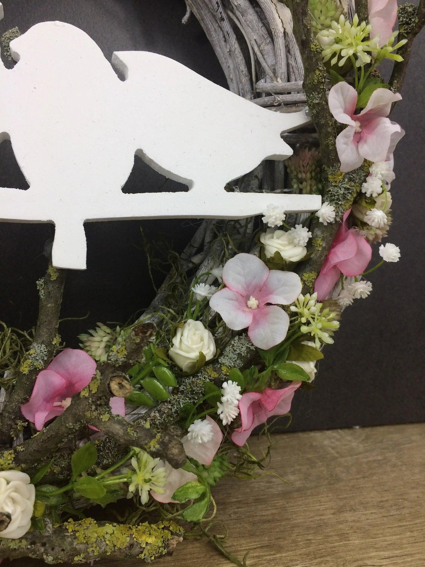 Türkranz 35cm Türdeko Türschmuck Vogel Vögel Hortensie Rosen Schleierkraut ZweigeModern ganzjährig Tür Schmuck Herbst – handgemacht aus Seiden- und Kunstblumen, langlebig & pflegeleicht von SarahsFlowerStudio