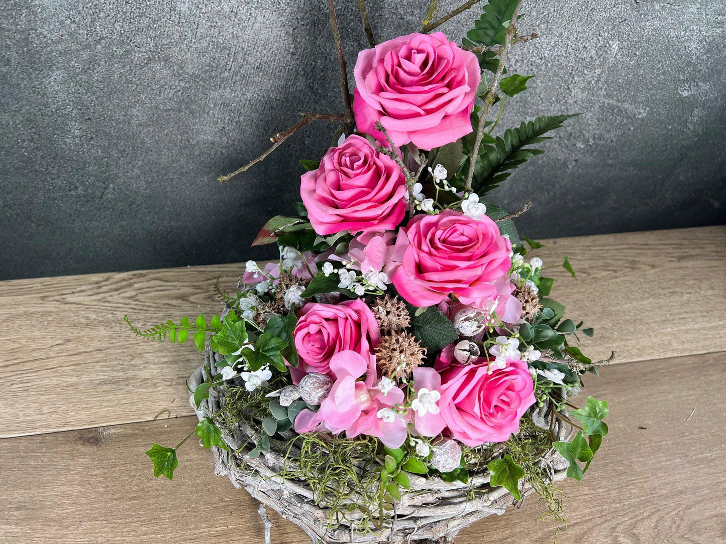 Grabgesteck Allerheiligen Grabschmuck Rose Hortensie Wunschfarbe Grabdeko Grabdekoration Allerheiligen – handgemacht aus Seiden- und Kunstblumen, langlebig & pflegeleicht von SarahsFlowerStudio