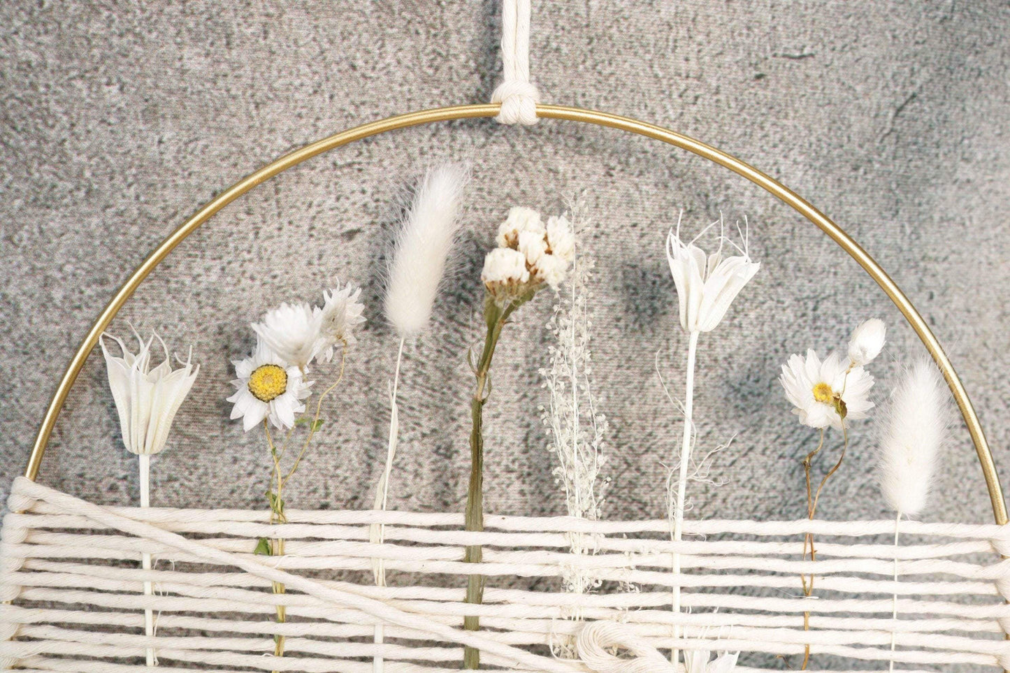 Türkranz Kranz Ring Gräser Wandkranz Trockenblumen Natur natürlich Hoop Fensterdeko – handgemacht aus Seiden- und Kunstblumen, langlebig & pflegeleicht von SarahsFlowerStudio
