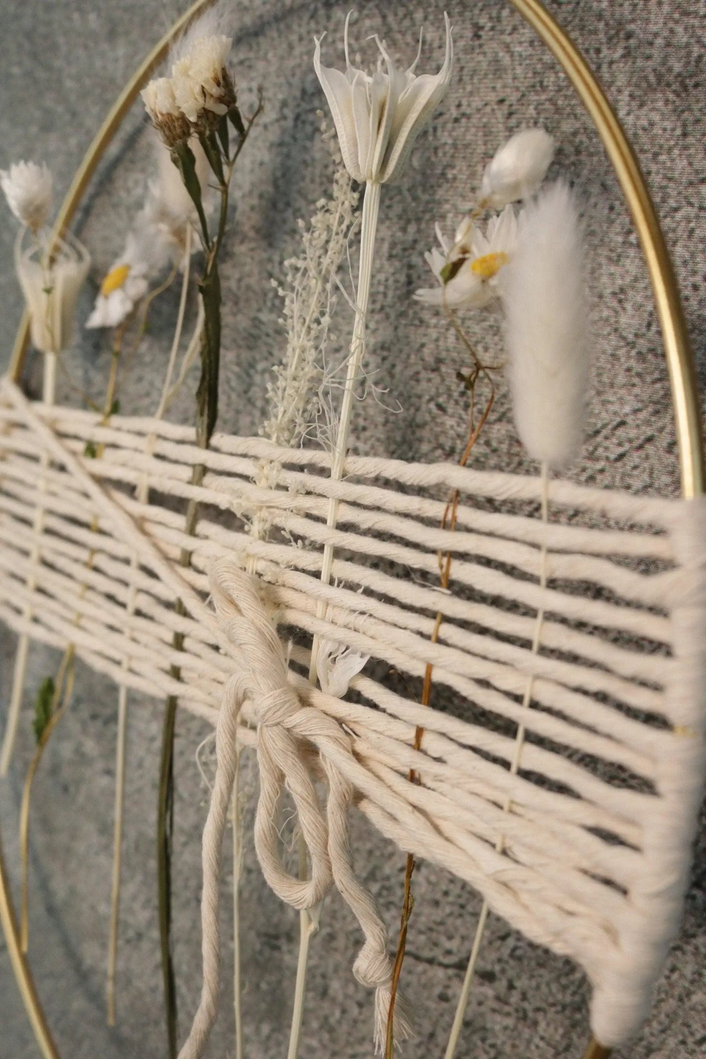 Türkranz Kranz Ring Gräser Wandkranz Trockenblumen Natur natürlich Hoop Fensterdeko – handgemacht aus Seiden- und Kunstblumen, langlebig & pflegeleicht von SarahsFlowerStudio