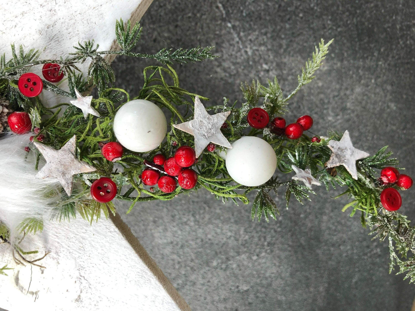 Advent Türkranz Stern 40cm Wichtel Stern Türdekoration Türschmuck Fensterdeko Weihnachten Weihnachtsdekoration – handgemacht aus Seiden- und Kunstblumen, langlebig & pflegeleicht von SarahsFlowerStudio