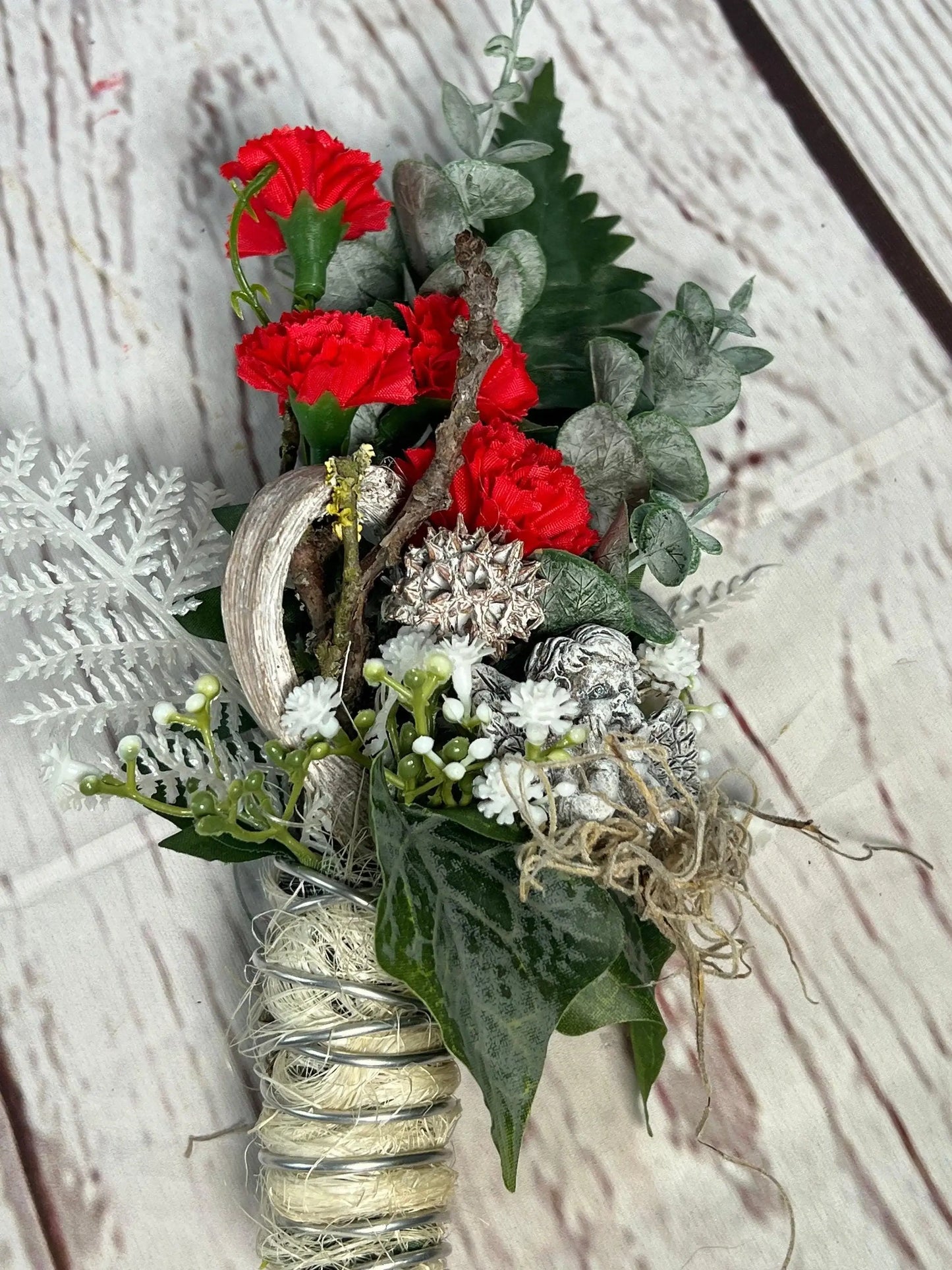 Grabgesteck Grabschmuck Urnengesteck Urnengrab Urnenwand Wand Saugnapf Grabdekoration Grabschmuck Allerheiligen – handgemacht aus Seiden- und Kunstblumen, langlebig & pflegeleicht von SarahsFlowerStudio
