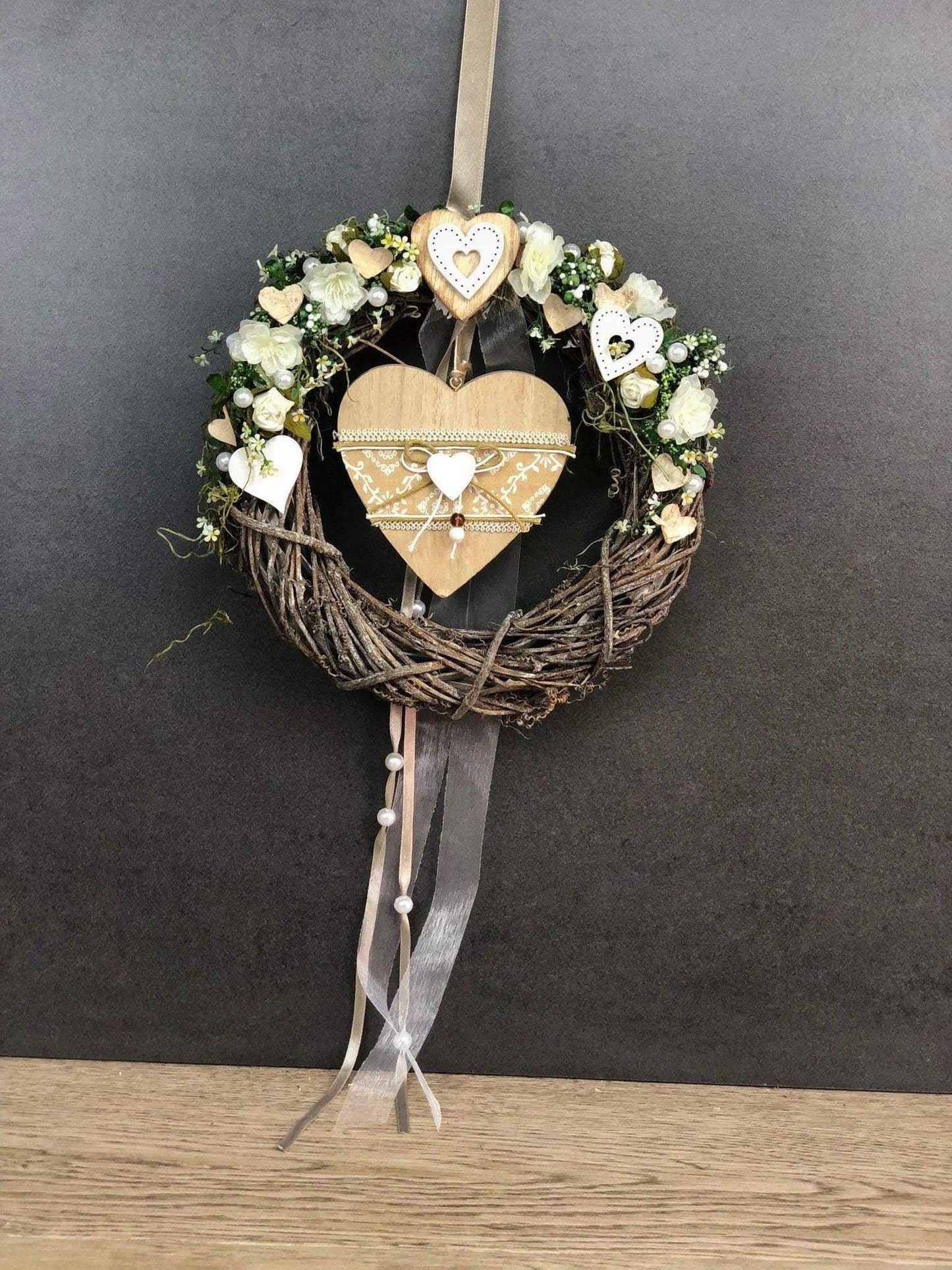 Türkranz 26cm Türdeko Türschmuck Herz Modern ganzjährig Tür Schmuck Herbst – handgemacht aus Seiden- und Kunstblumen, langlebig & pflegeleicht von SarahsFlowerStudio