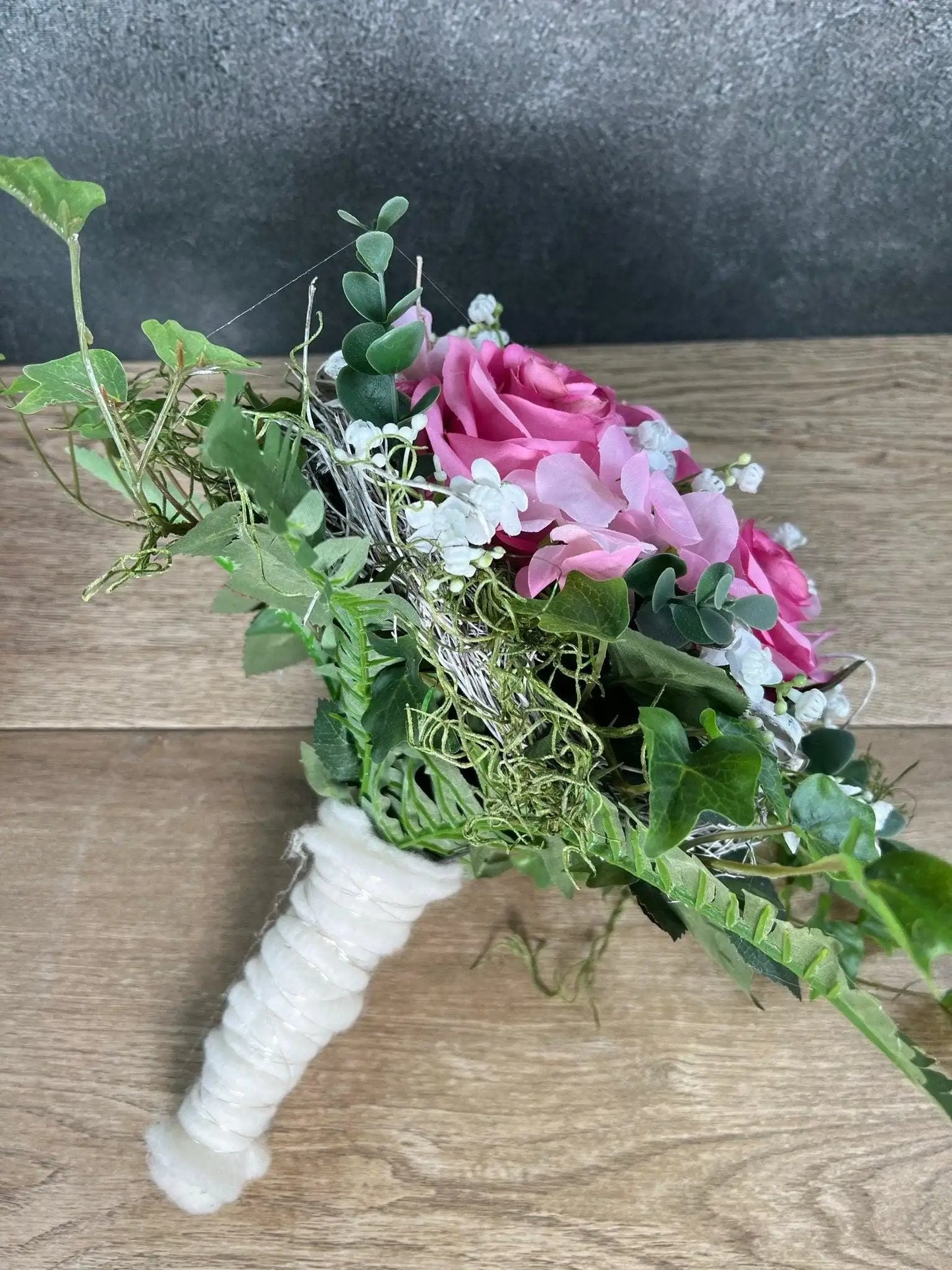 Grabgesteck Grabschmuck Grabvase Grabstrauß Rose HortensieGrabdekoration Grabschmuck Allerheiligen – handgemacht aus Seiden- und Kunstblumen, langlebig & pflegeleicht von SarahsFlowerStudio