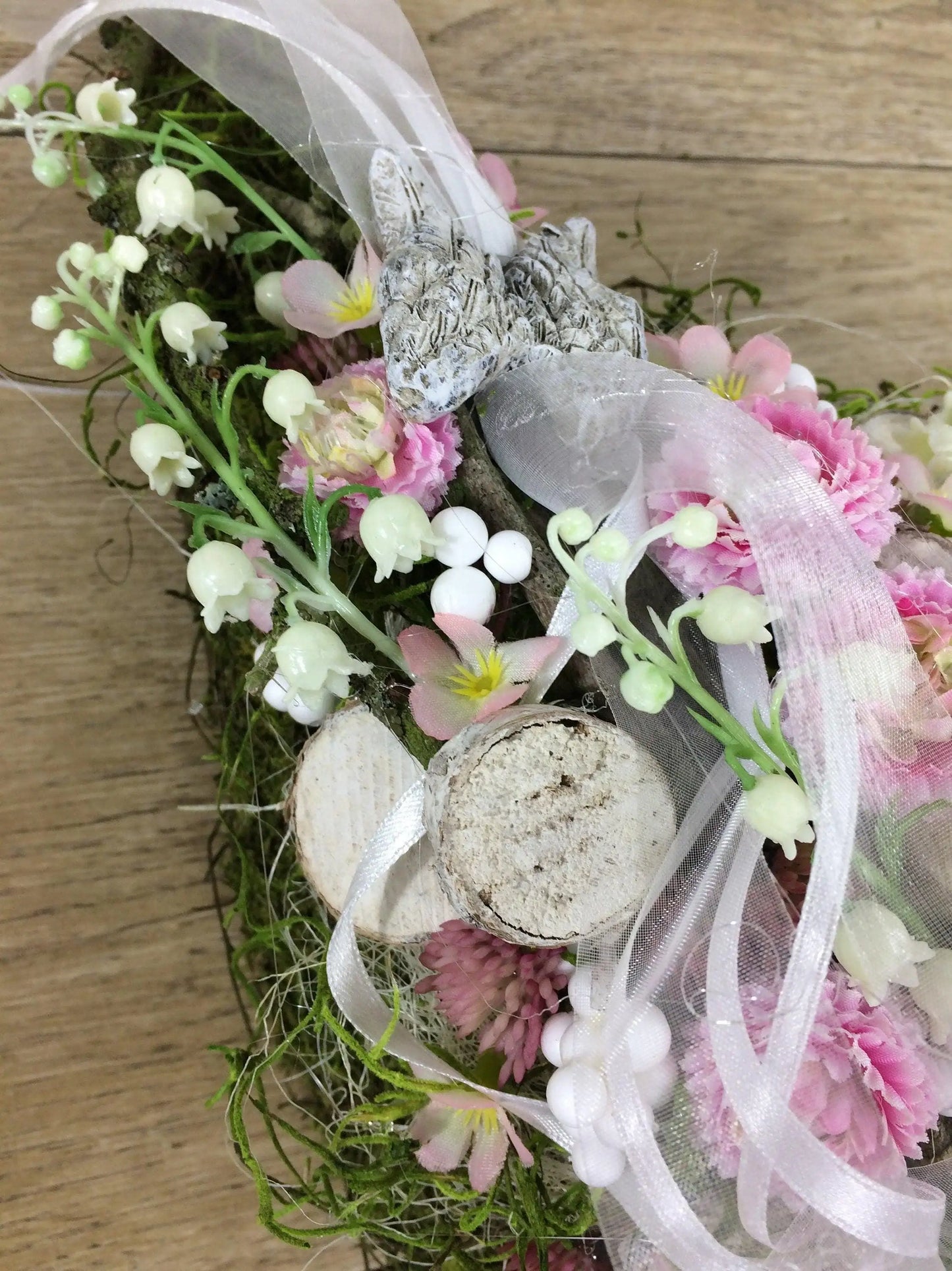 Grabgesteck Grabschmuck Gesteck Herz Moosherz Grabdeko Grabdekoration – handgemacht aus Seiden- und Kunstblumen, langlebig & pflegeleicht von SarahsFlowerStudio