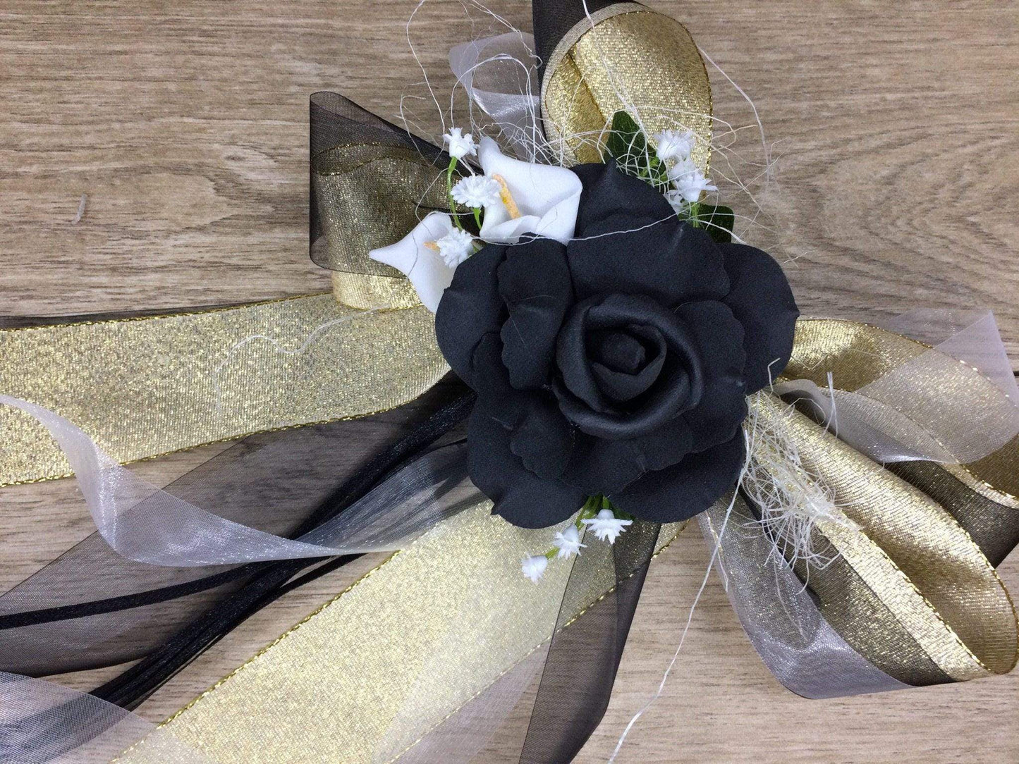 2 Autoschleifen für Seitenspiegel Kirchenbank in Wunschfarbe große Schleife Dekoration Rose – handgemacht aus Seiden- und Kunstblumen, langlebig & pflegeleicht von SarahsFlowerStudio