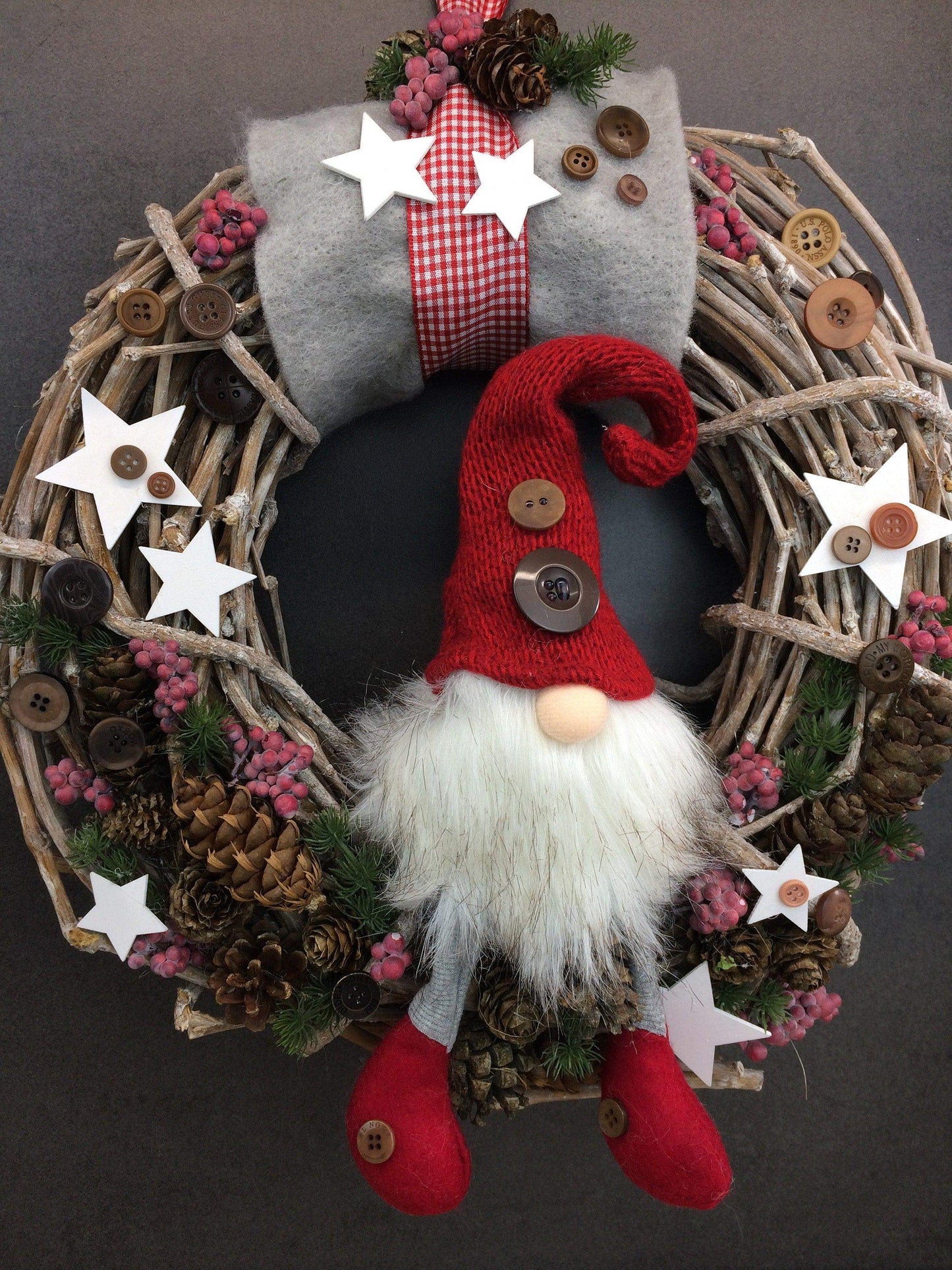 Advent Türkranz Türdeko Türschmuck Weihnachten Weidenkranz Wichtel – handgemacht aus Seiden- und Kunstblumen, langlebig & pflegeleicht von SarahsFlowerStudio