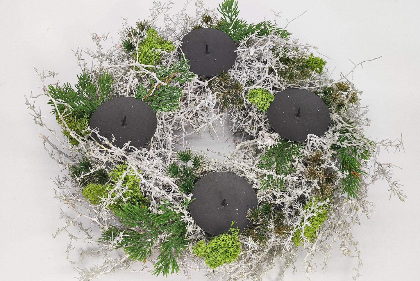 Adventskranz Bastelpaket Aus der Zeitschrift Advents Floristik Adventskalender Asparagus Zapfen mehrjährig groß rund – handgemacht aus Seiden- und Kunstblumen, langlebig & pflegeleicht von SarahsFlowerStudio