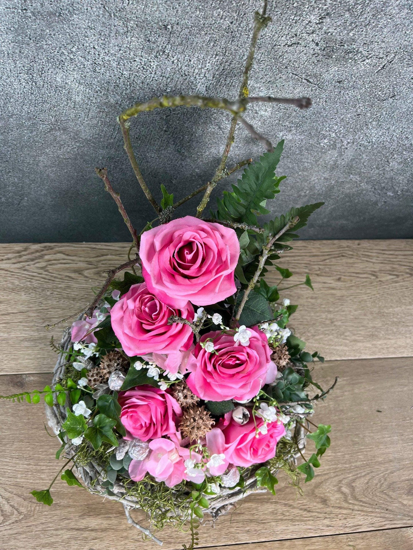 Grabgesteck Allerheiligen Grabschmuck Rose Hortensie Wunschfarbe Grabdeko Grabdekoration Allerheiligen – handgemacht aus Seiden- und Kunstblumen, langlebig & pflegeleicht von SarahsFlowerStudio