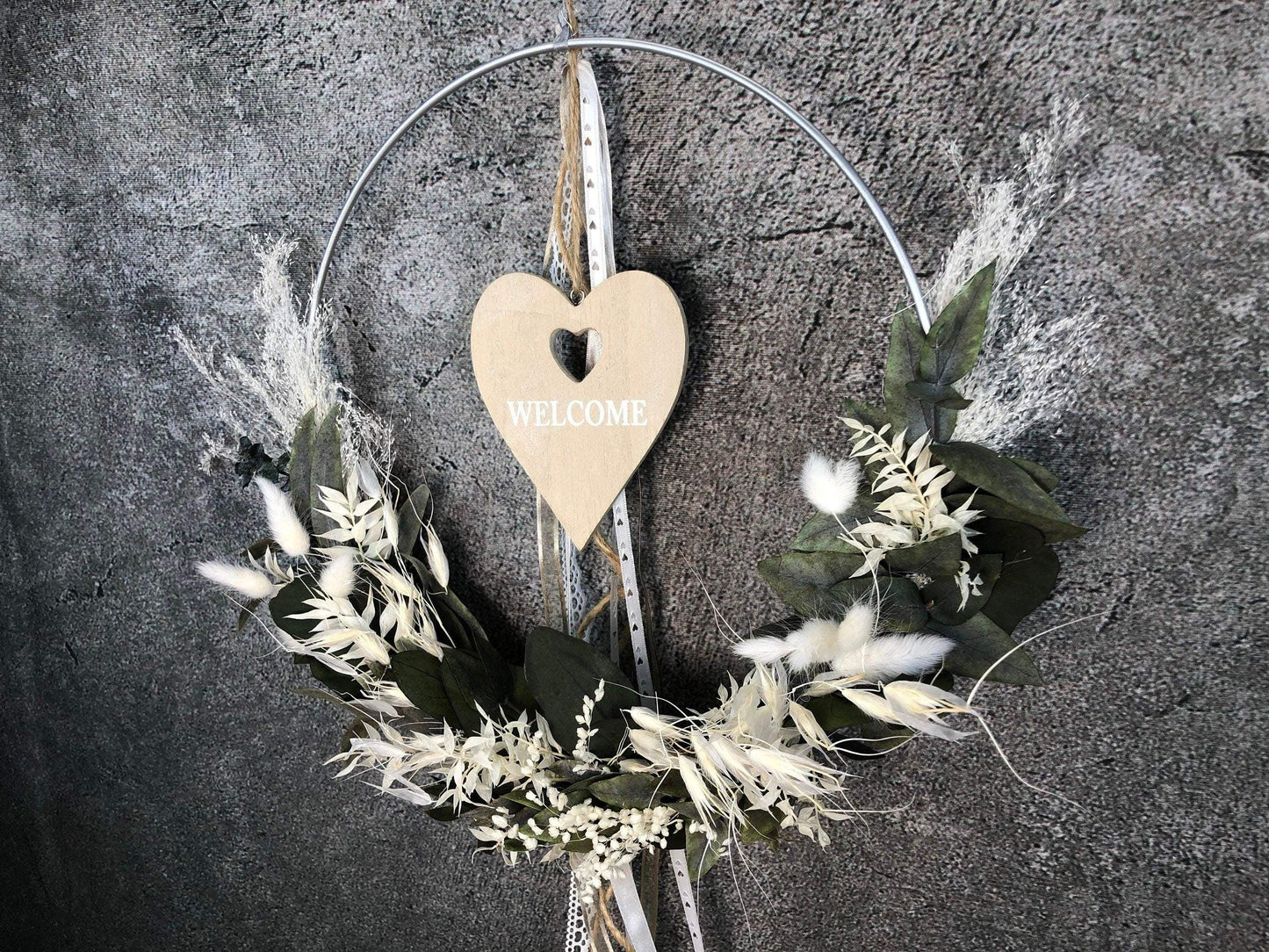 Türkranz Welcome Herz Kranz Ring Eukalyptus Gräser Wandkranz Trockenblumen Natur natürlich Hoop Herbst Herbstlich – handgemacht aus Seiden- und Kunstblumen, langlebig & pflegeleicht von SarahsFlowerStudio
