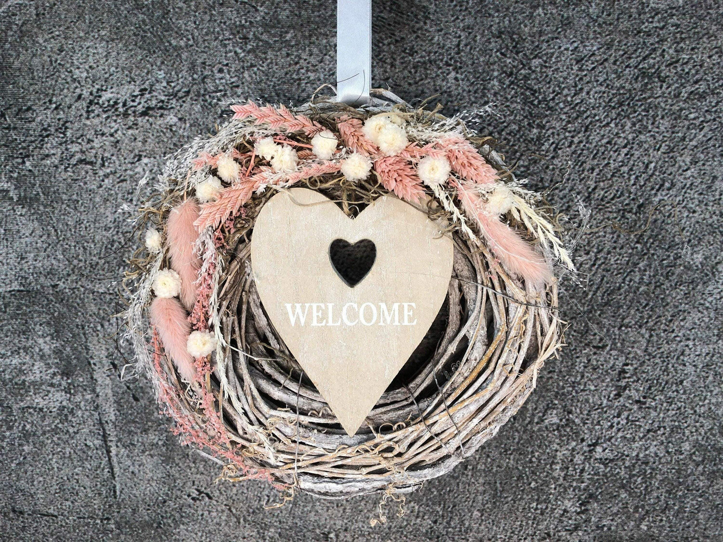 Türkranz Kranz Türschmuck Welcome Herz Gräser Herbst Herbstlich Trockenblumen Trockenmaterial Natur natürlich dried bouquet dried Flowers – handgemacht aus Seiden- und Kunstblumen, langlebig & pflegeleicht von SarahsFlowerStudio