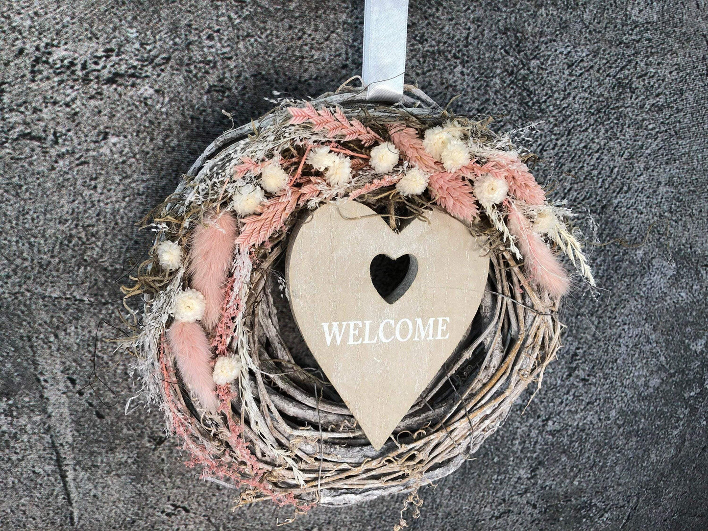 Türkranz Kranz Türschmuck Welcome Herz Gräser Herbst Herbstlich Trockenblumen Trockenmaterial Natur natürlich dried bouquet dried Flowers – handgemacht aus Seiden- und Kunstblumen, langlebig & pflegeleicht von SarahsFlowerStudio