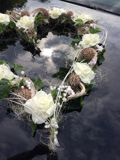 Exquisite Hochzeitsautoschmuck Herz – Individuell gestaltete Unikate aus liebevoller Handarbeit