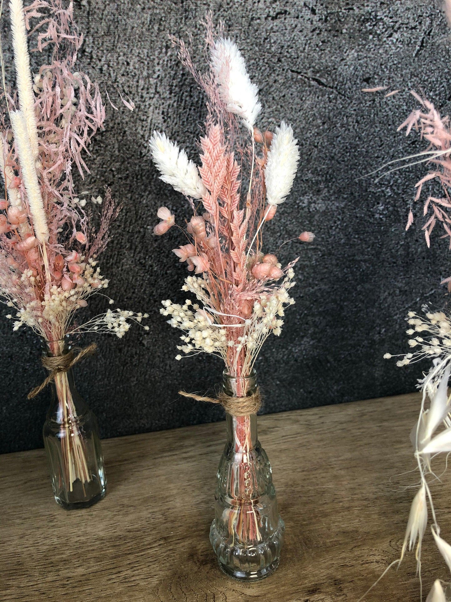 Zauberhaftes 3er Set Trockenblumen Tischgesteck