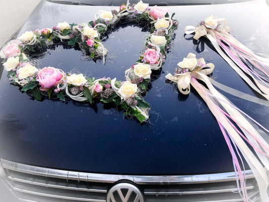 Elegantes Autoschmuck Set: Handgefertigtes Herz & Schleifen