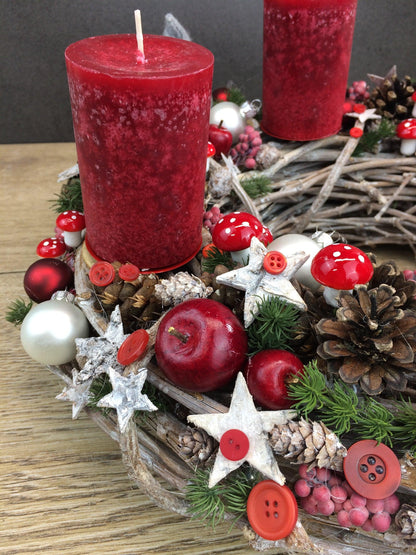 Skandinavischer Adventskranz mit Wichteln - Handgefertigte Weihnachtsdeko