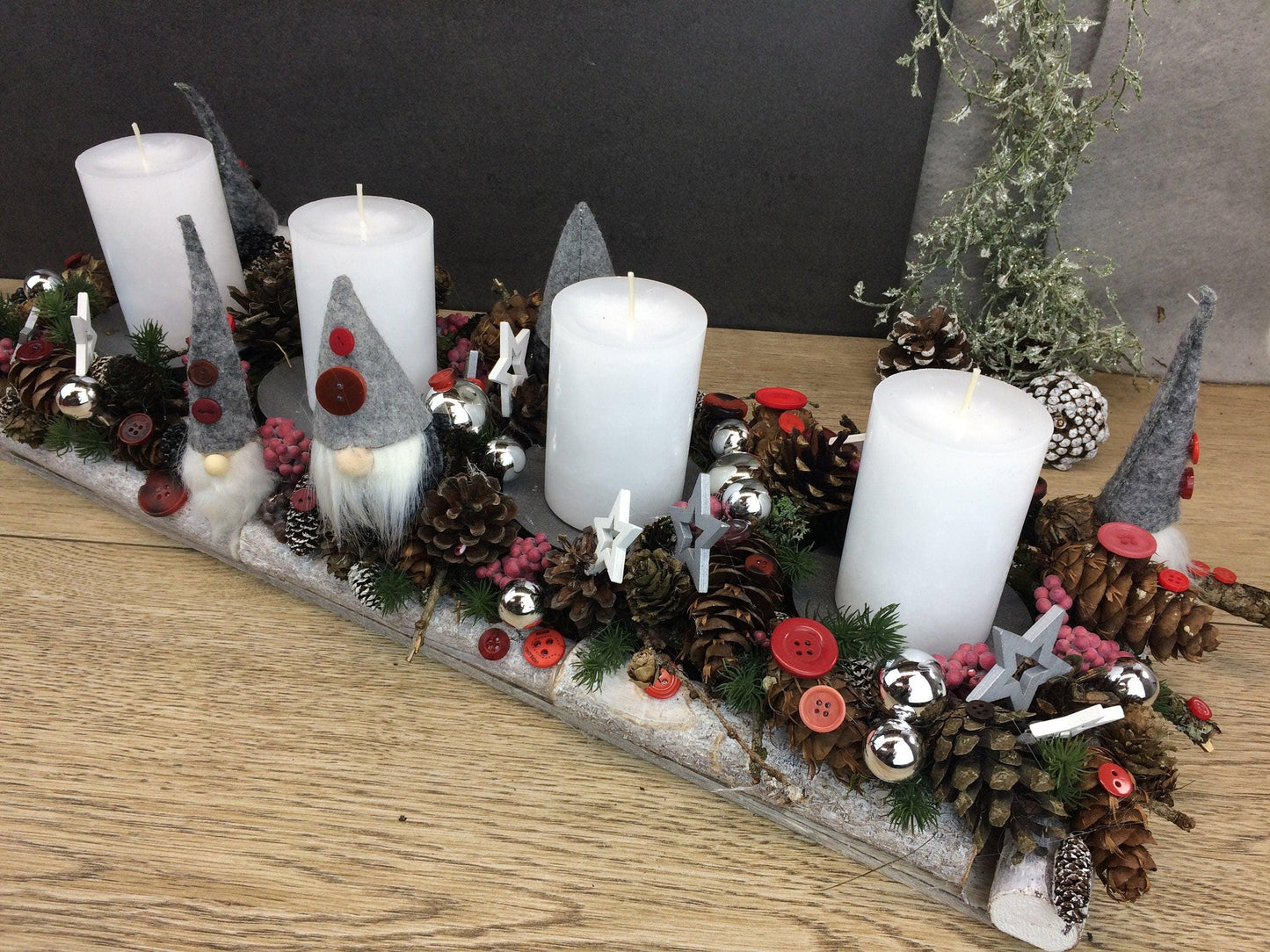 Moderne Längliche Adventskranz mit Wichtel 60cm
