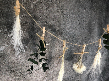 Eukalyptus Wäscheleine mit Trockenblumen – Handgefertigte Fensterdeko