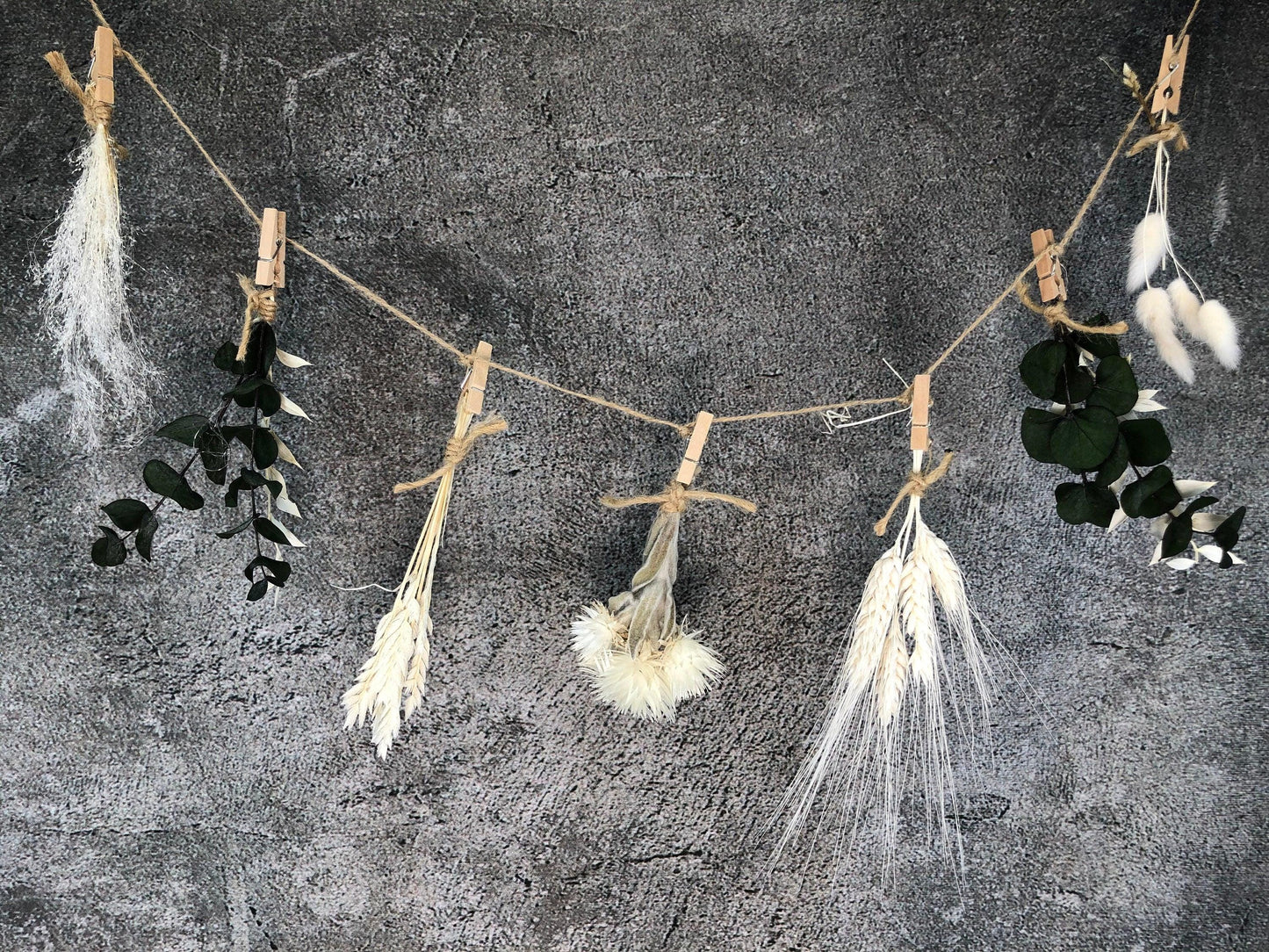 Eukalyptus Wäscheleine mit Trockenblumen – Handgefertigte Fensterdeko