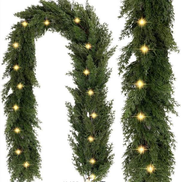 Edle künstliche Tannengirlande 1,90m – Langlebig & Nachhaltig, wahlweise mit LED & Weihnachtskugeln – handgemacht aus Seiden- und Kunstblumen, langlebig & pflegeleicht von SarahsFlowerStudio