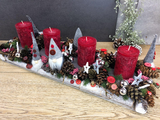 Moderne Längliche Adventskranz mit Wichtel 60cm