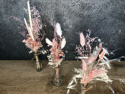 Zauberhaftes 3er Set Trockenblumen Tischgesteck