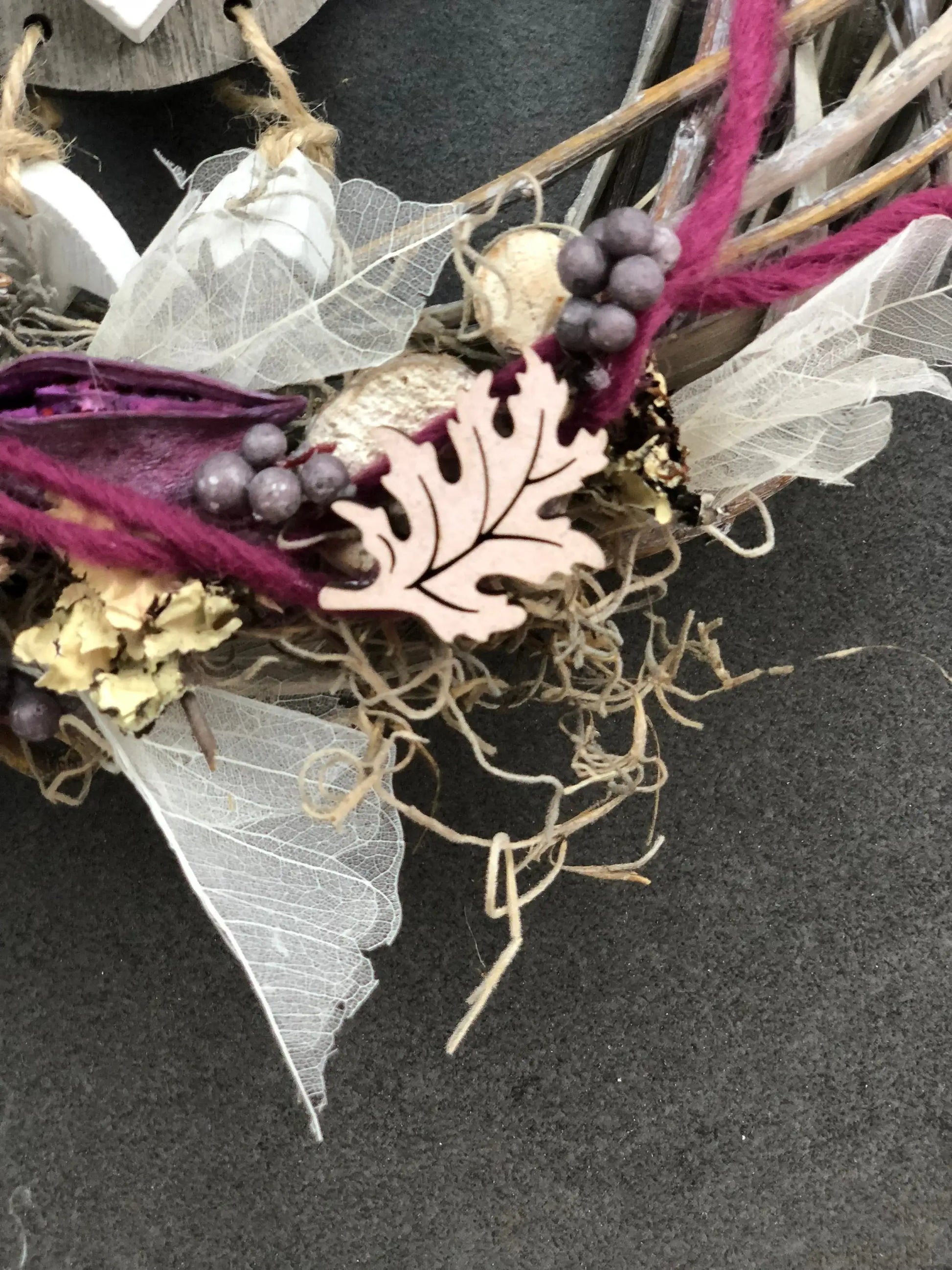 Türkranz 26cm Türdeko Türschmuck Eule Modern Tür Schmuck Herbst herbstlich ganzjährig Herbst – handgemacht aus Seiden- und Kunstblumen, langlebig & pflegeleicht von SarahsFlowerStudio