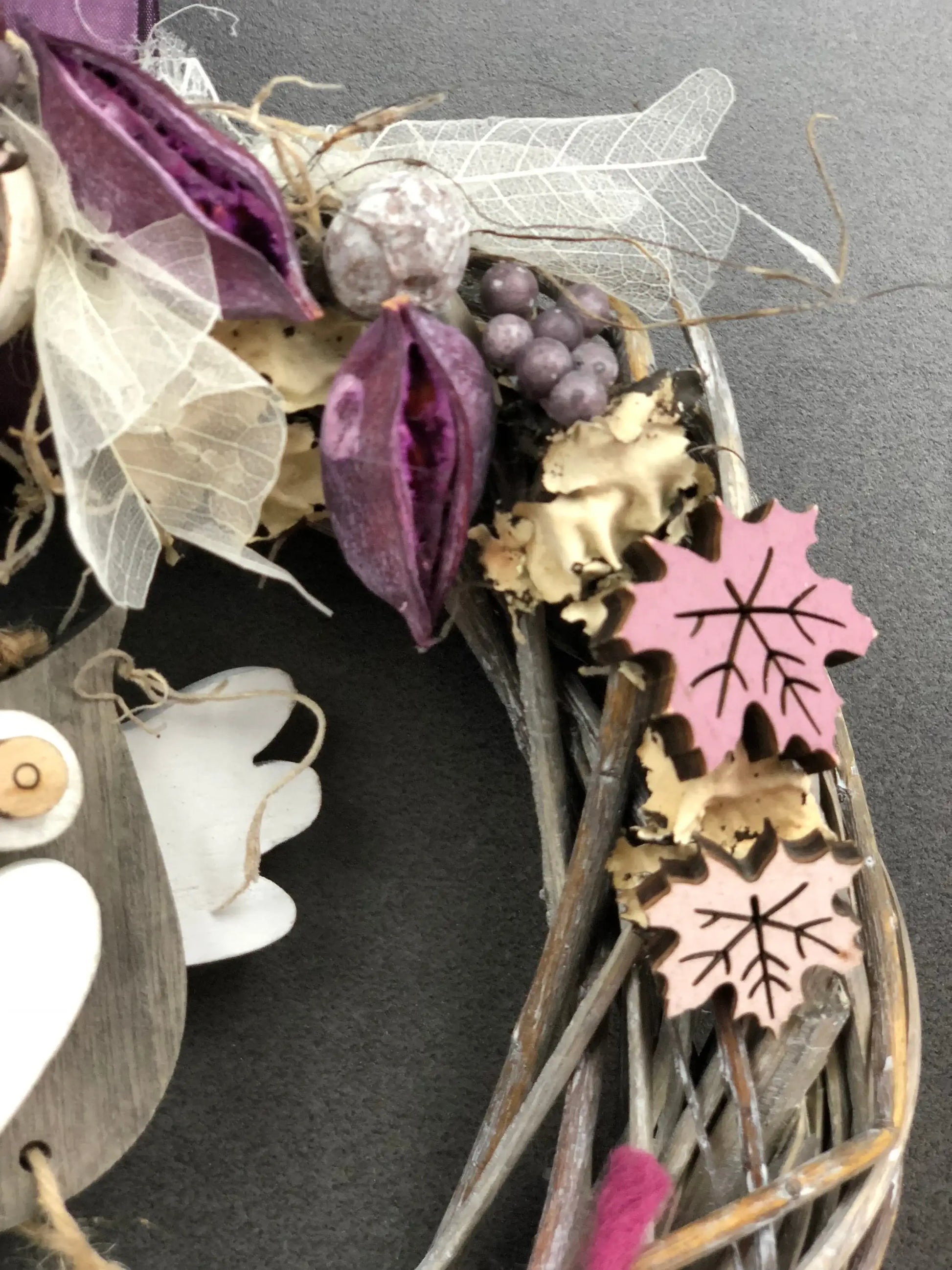 Türkranz 26cm Türdeko Türschmuck Eule Modern Tür Schmuck Herbst herbstlich ganzjährig Herbst – handgemacht aus Seiden- und Kunstblumen, langlebig & pflegeleicht von SarahsFlowerStudio
