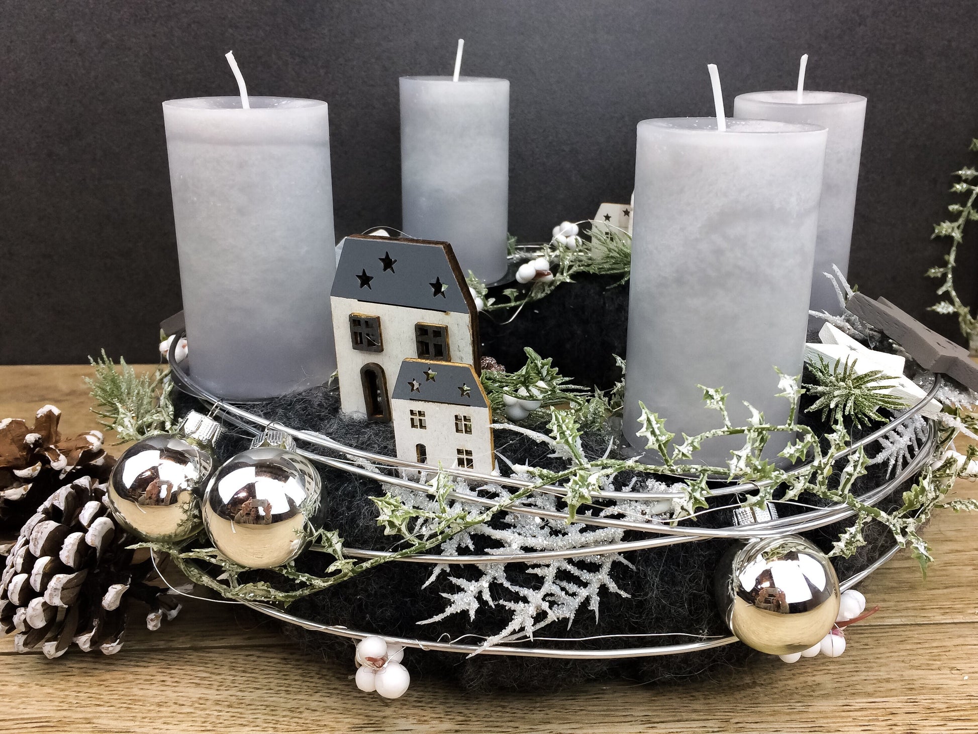 Adventskranz rund klassisch – mehrjährig handgefertigt langlebig – Adventskranz – SarahsFlowerStudio