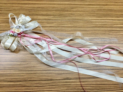 2 Schleifen 60cmx25cm Autoschleifen für Seitenspiegel Kirchenbank in Wunschfarbe große Schleife Dekoration Rose – handgemacht aus Seiden- und Kunstblumen, langlebig & pflegeleicht von SarahsFlowerStudio