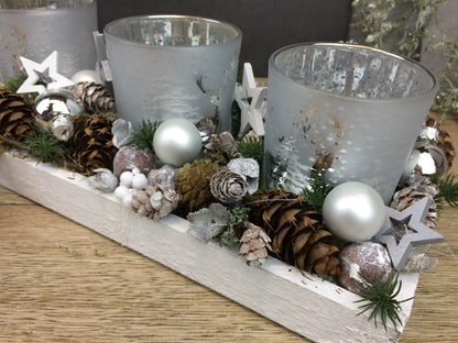 Adventskranz Adventskalender Modern Länglich Gläser Tablett in zwei verschiedenen Größen L und XL – handgemacht aus Seiden- und Kunstblumen, langlebig & pflegeleicht von SarahsFlowerStudio