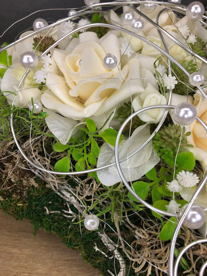 Grabgesteck Grabschmuck Herz Grabdekoration Grabschmuck Allerheiligen Rose – handgemacht aus Seiden- und Kunstblumen, langlebig & pflegeleicht von SarahsFlowerStudio