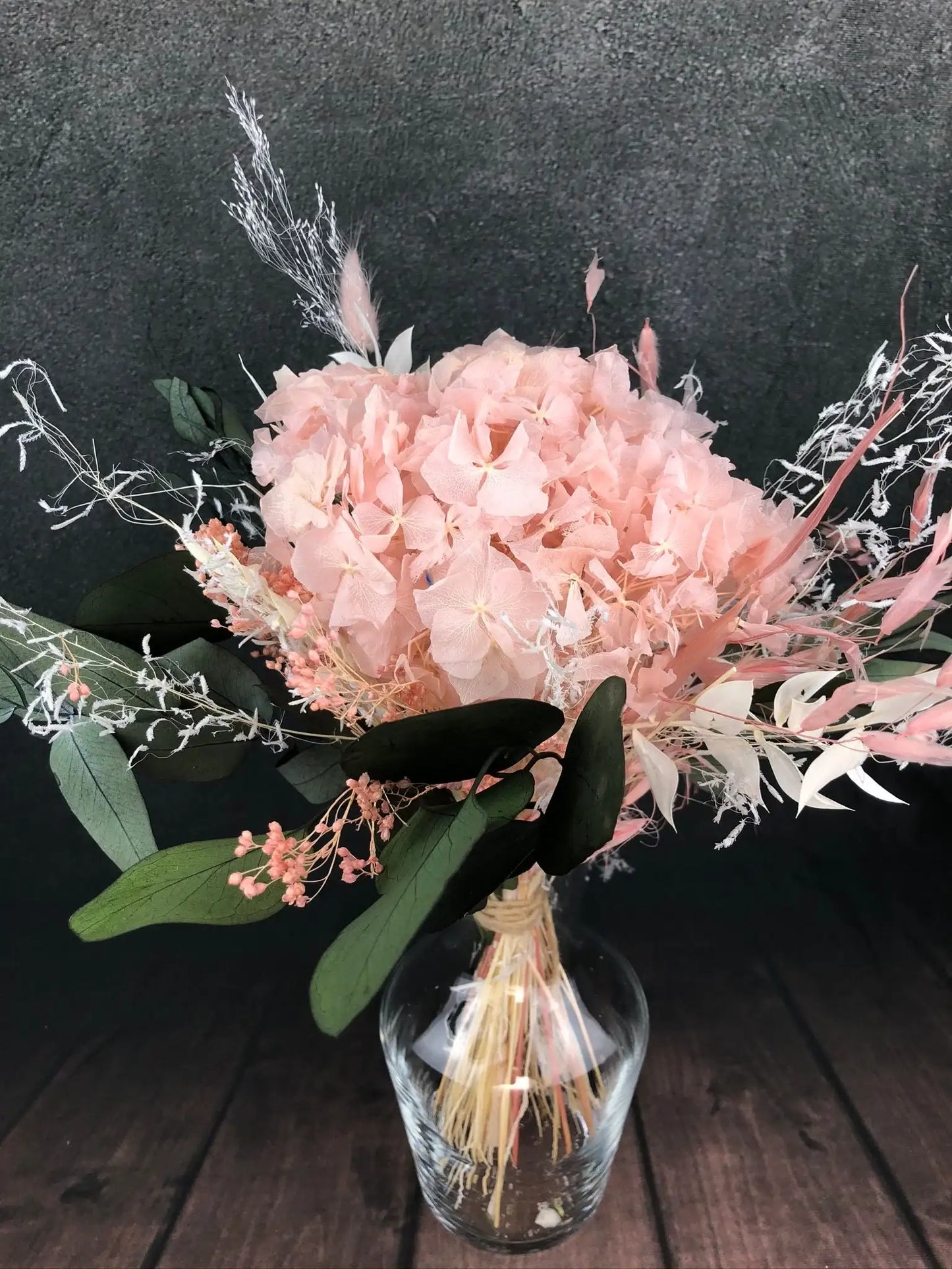 Strauß Gefriergetrocknet Hortensie Tischdeko Tischgesteck Gräser Trockenblumen Trockenmaterial Natur natürlich dried bouquet dried Flowers – handgemacht aus Seiden- und Kunstblumen, langlebig & pflegeleicht von SarahsFlowerStudio