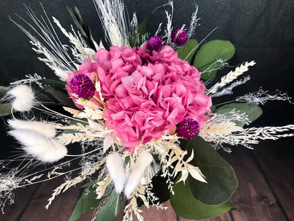 Strauß Gefriergetrocknet Hortensie Tischdeko Tischgesteck Gräser Trockenblumen Trockenmaterial Natur natürlich dried bouquet dried Flowers – handgemacht aus Seiden- und Kunstblumen, langlebig & pflegeleicht von SarahsFlowerStudio