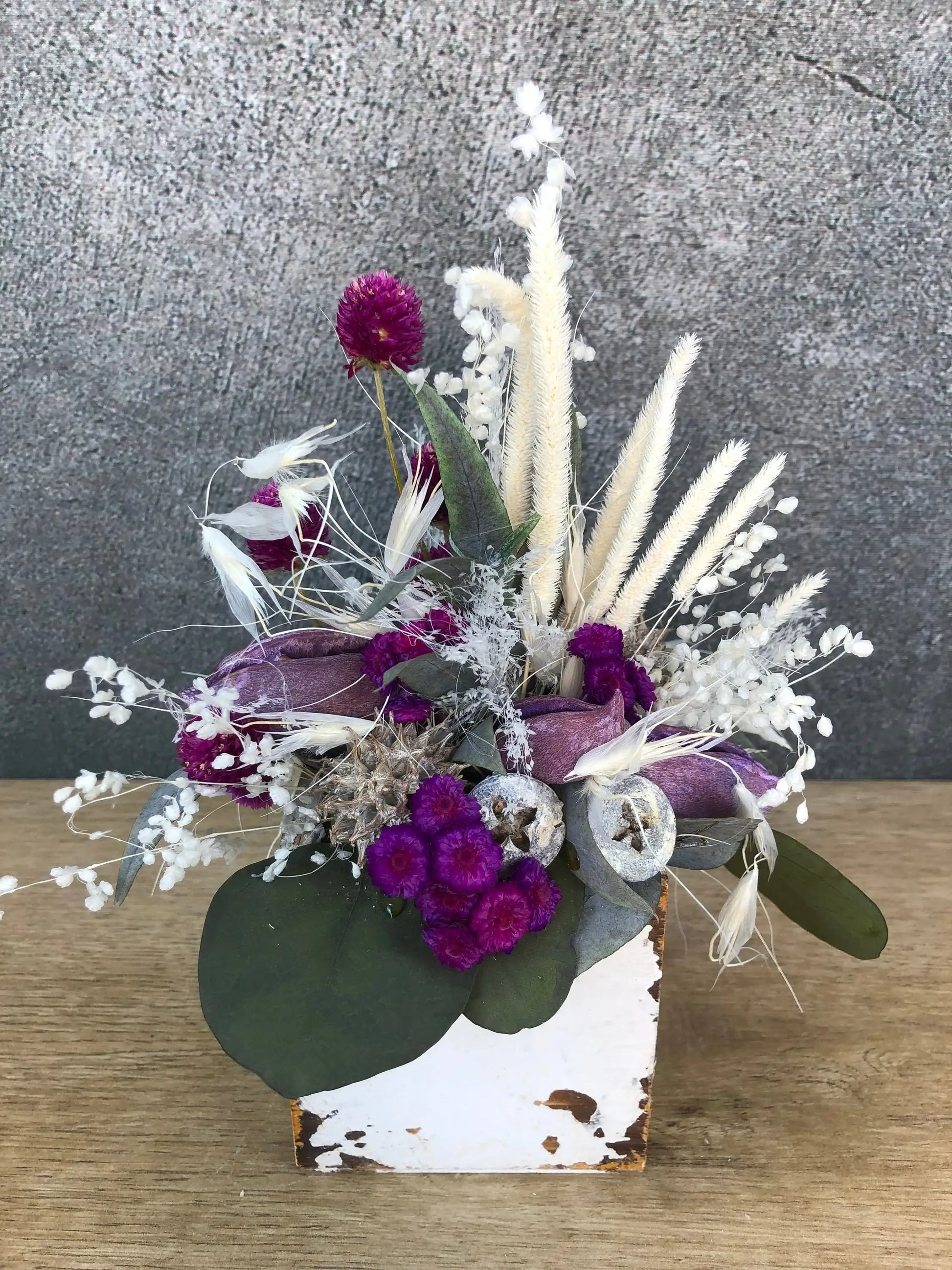 Tischdeko Blumen Tischgesteck Kerze Schublade Gräser Trockenblumen Trockenmaterial Natur natürlich dried bouquet dried Flowers – handgemacht aus Seiden- und Kunstblumen, langlebig & pflegeleicht von SarahsFlowerStudio