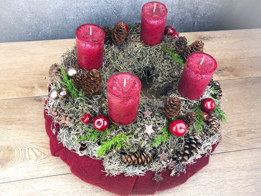 Adventskranz rund mit Zapfen – Naturmaterialien mehrjährig – Adventskranz – SarahsFlowerStudio