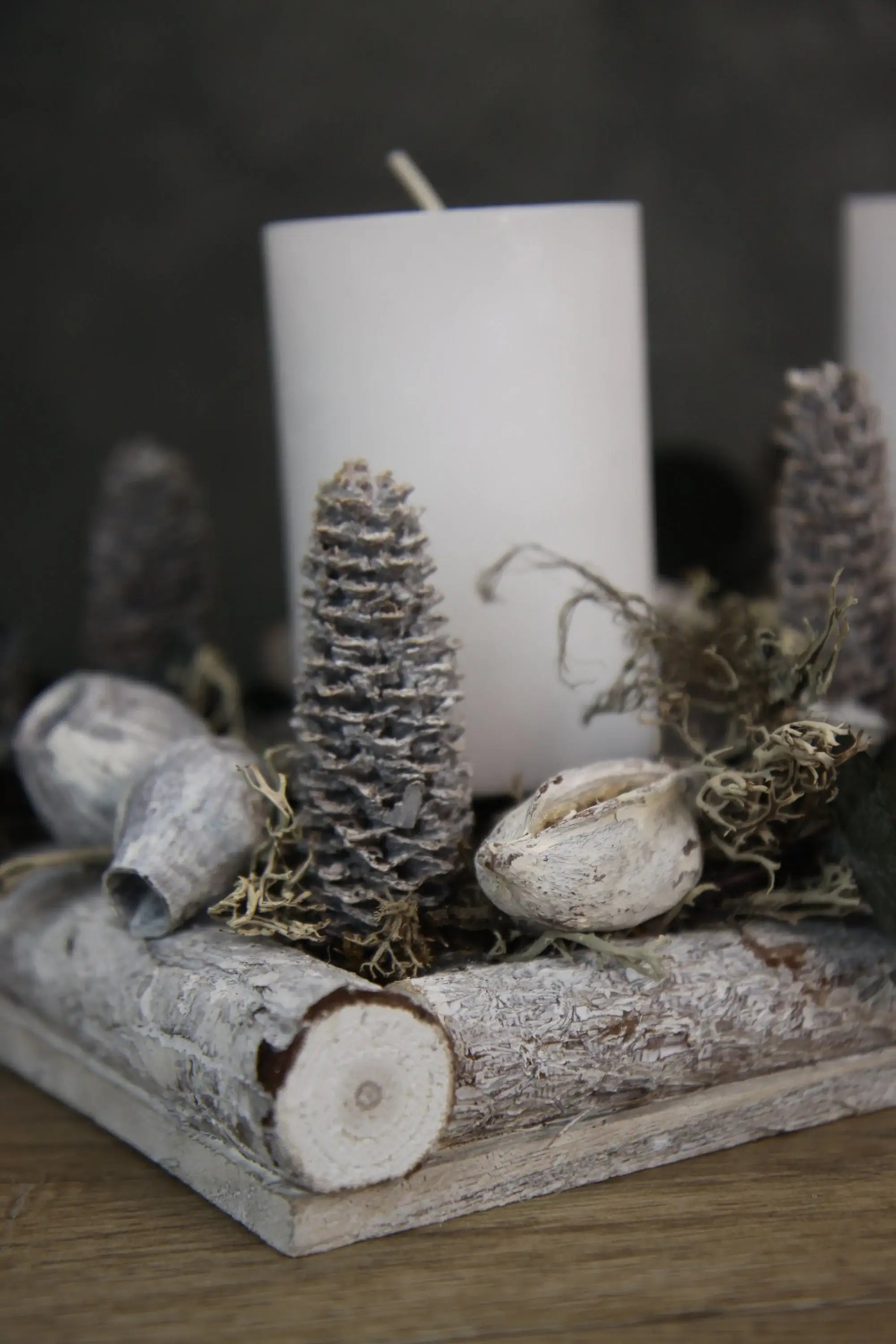 Adventskranz Adventskalender Sterne Zapfen Eukalyptus Modern Länglich in zwei verschiedenen Größen L und XL – handgemacht aus Seiden- und Kunstblumen, langlebig & pflegeleicht von SarahsFlowerStudio