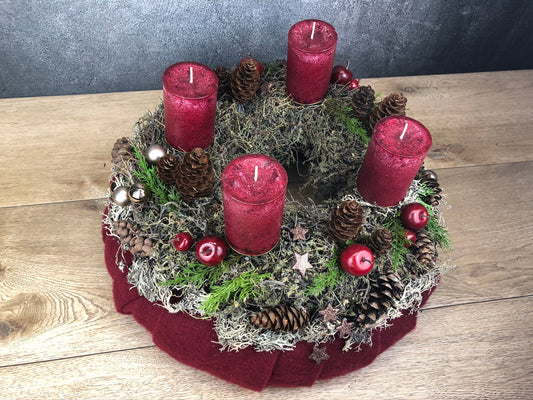 Adventskranz rund mit Zapfen – Naturmaterialien mehrjährig – Adventskranz – SarahsFlowerStudio