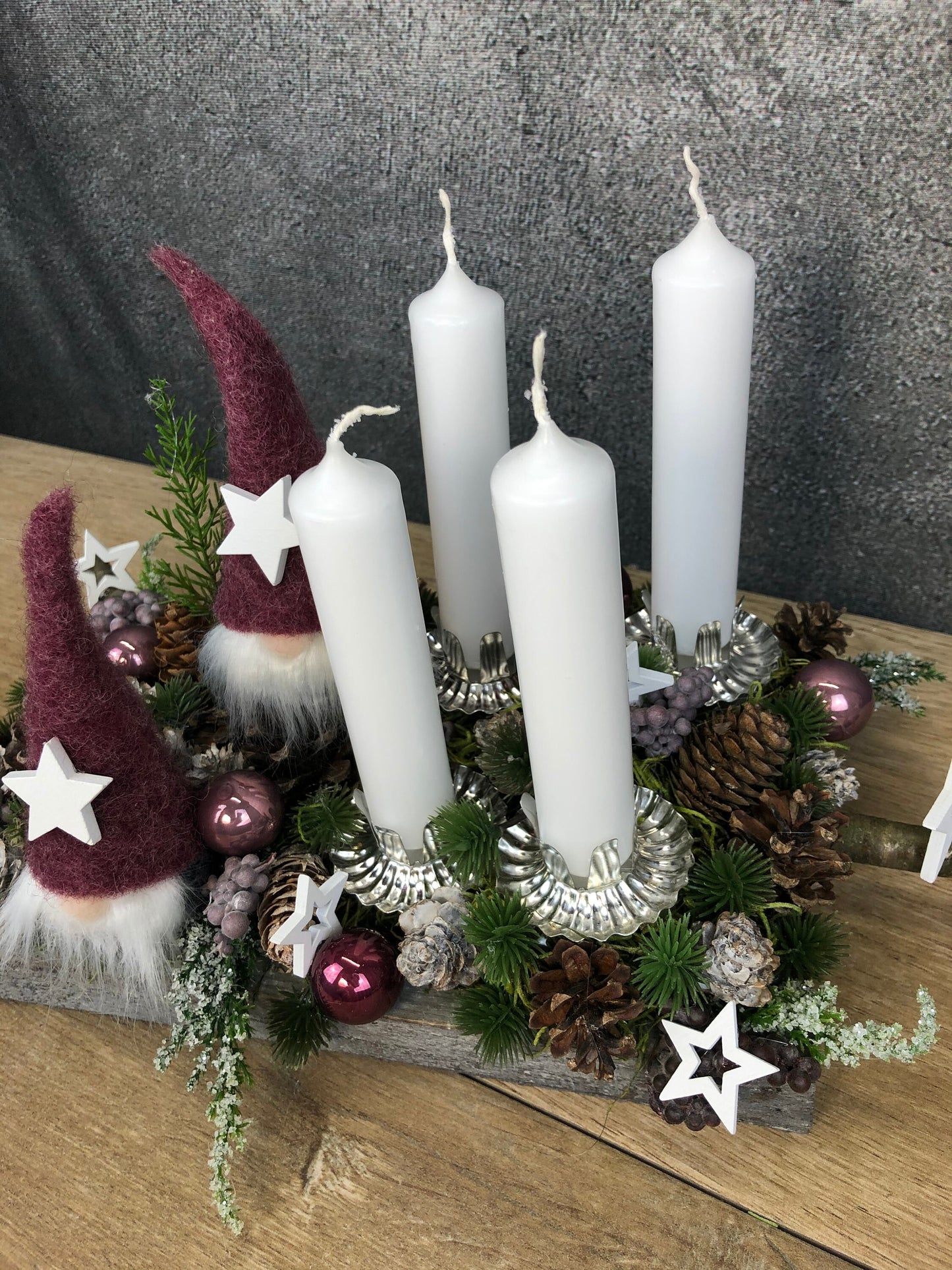 Weihnachtskranz – handgefertigt – Seidenblumen & Kunstblumen – SarahsFlowerStudio